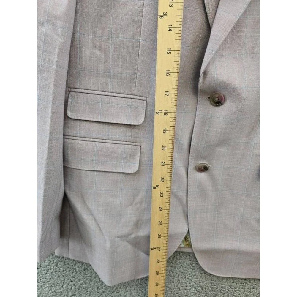 Tayion Collection Regular Fit Suit Jacket Men's 38R Pink Button Closure L/S